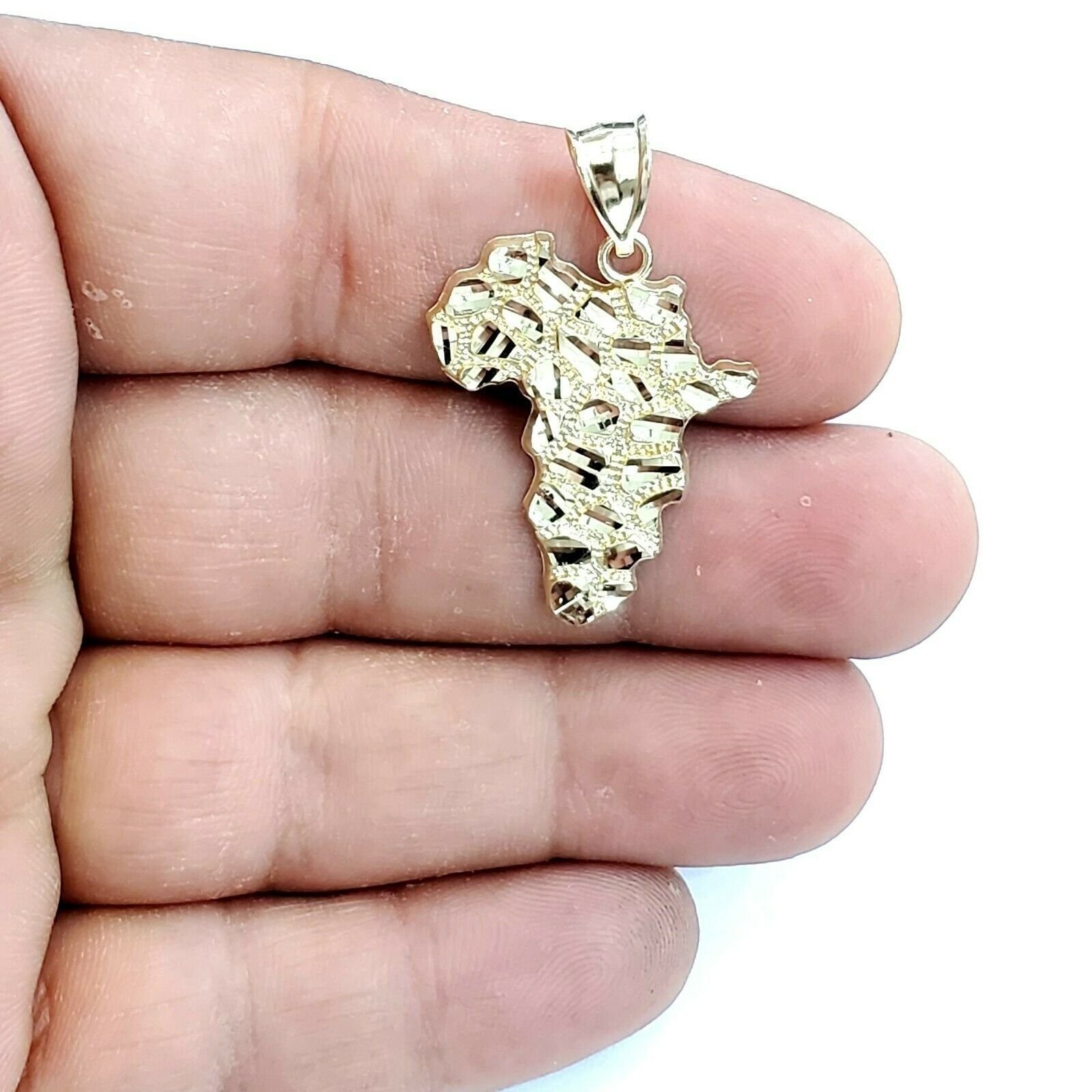 10k yellow gold nugget Africa continent outline map pendant charm jewelry 2.1g
