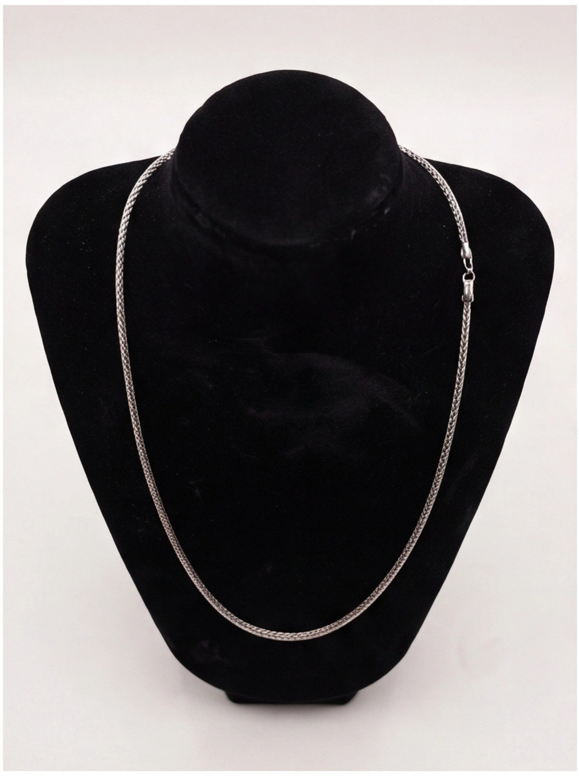 21 in Length Italian Franco Design Chain In 18K Solid White Plain Gold