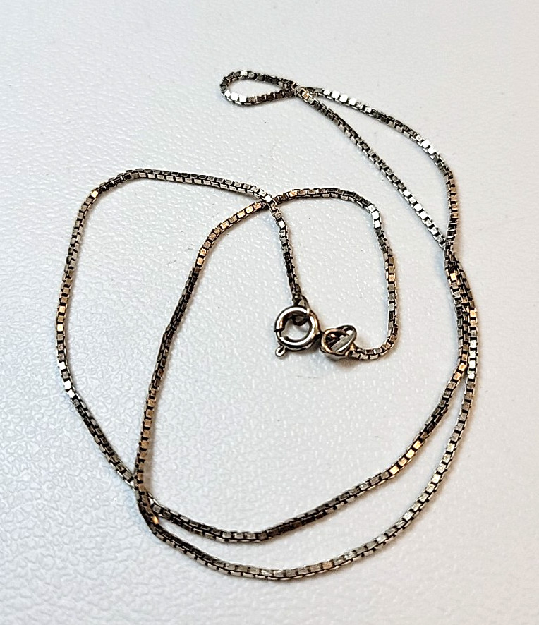 925 Italy Sterling Silver 18in Box Style Chain Spring Ring Clasp