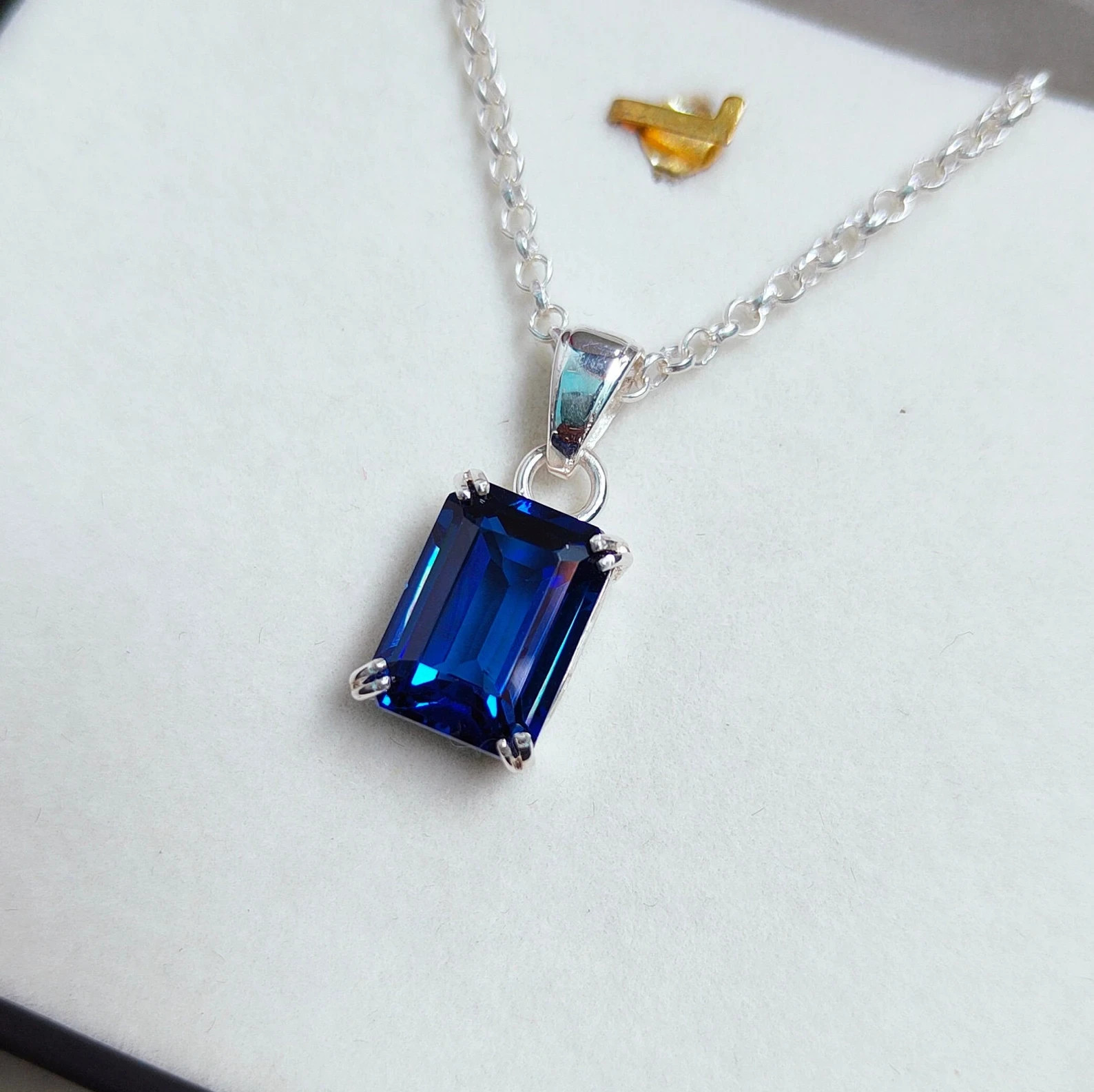 5.00 Ct Emerald Cut Natural Sapphire Diamond Gorgeous Pendant 14K White Gold