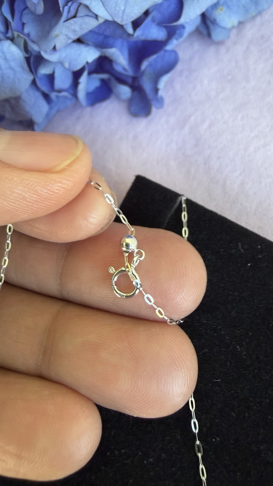 18K white gold Lab Grown Diamond Necklace with 0.50 carat diamond