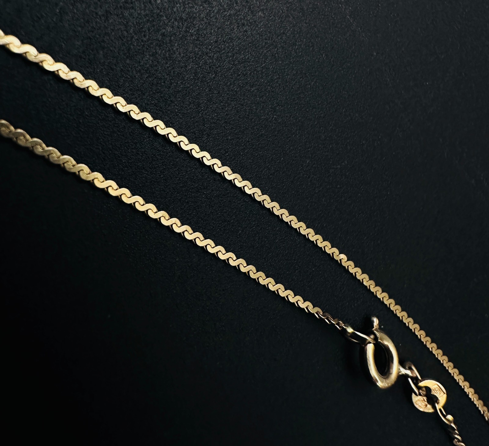 Solid 14K Yellow Gold Thin Serpentine Link Chain Necklace w/Filled Clasp 15 3/8″