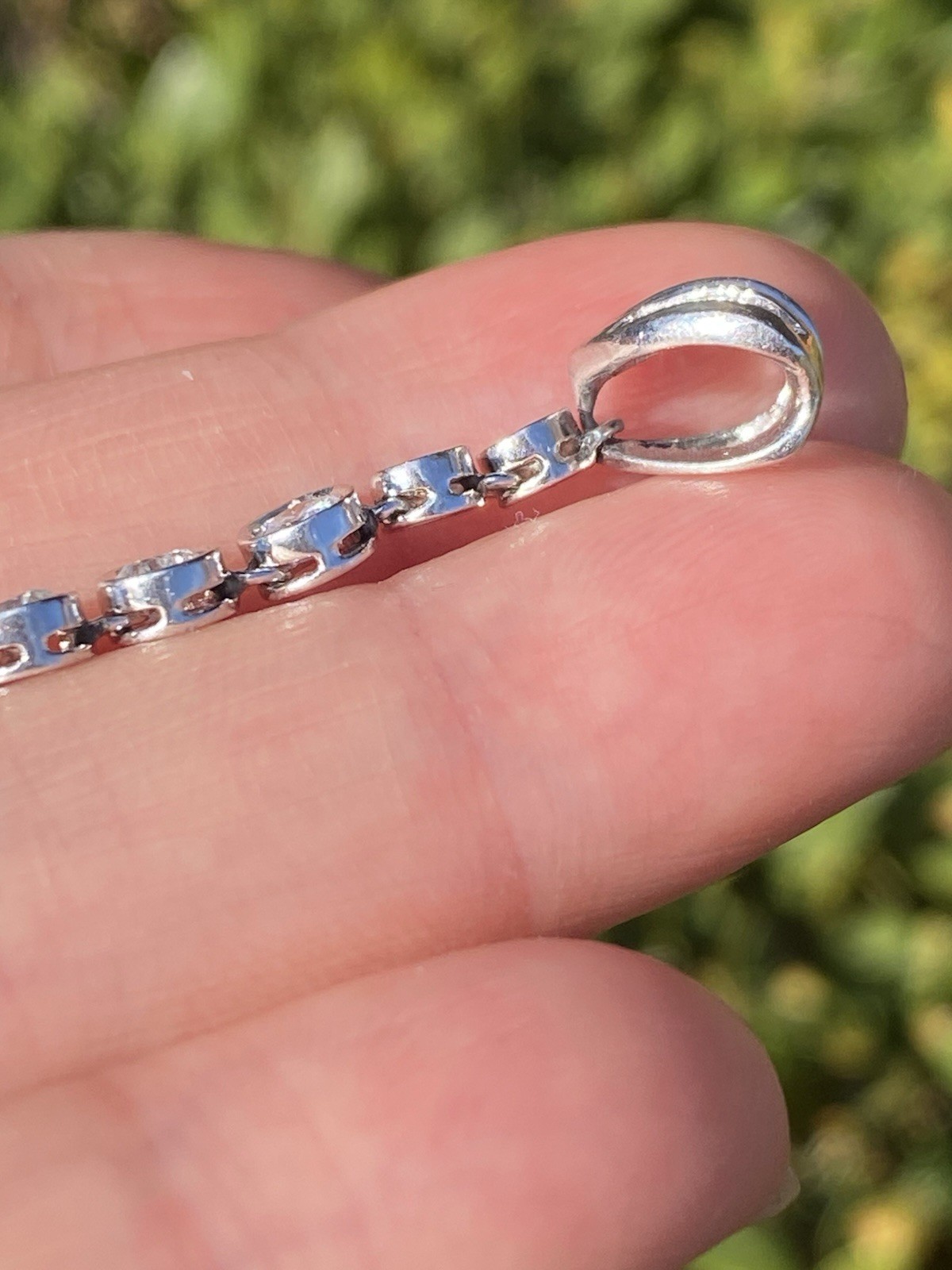 Beautiful Platinum 1.00CTW 100% Natural Diamond Drop Pendant