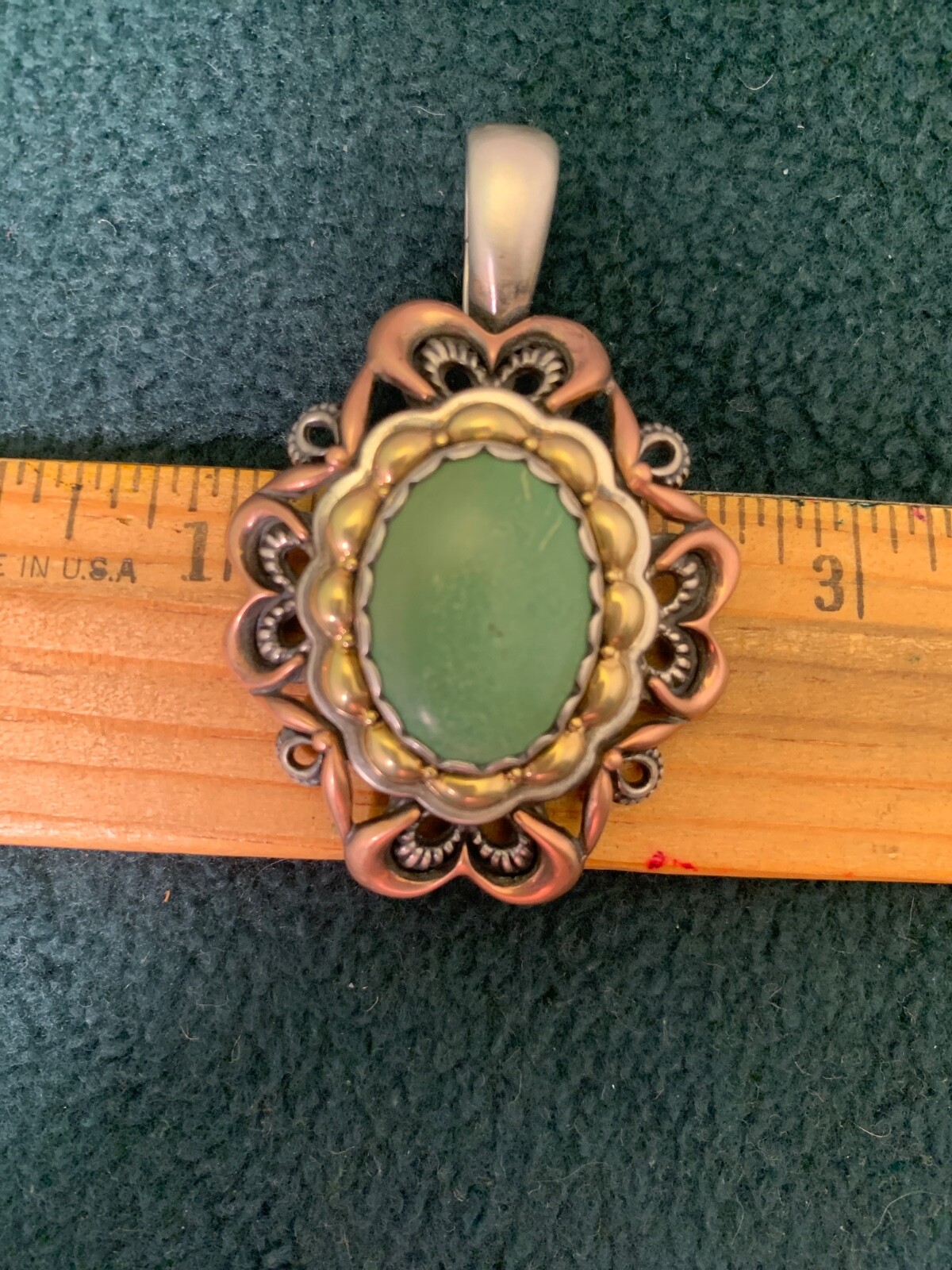 DESIGNER CAROLYN POLLACK STERLING SILVER MIXED METAL GREEN STONE PENDANT