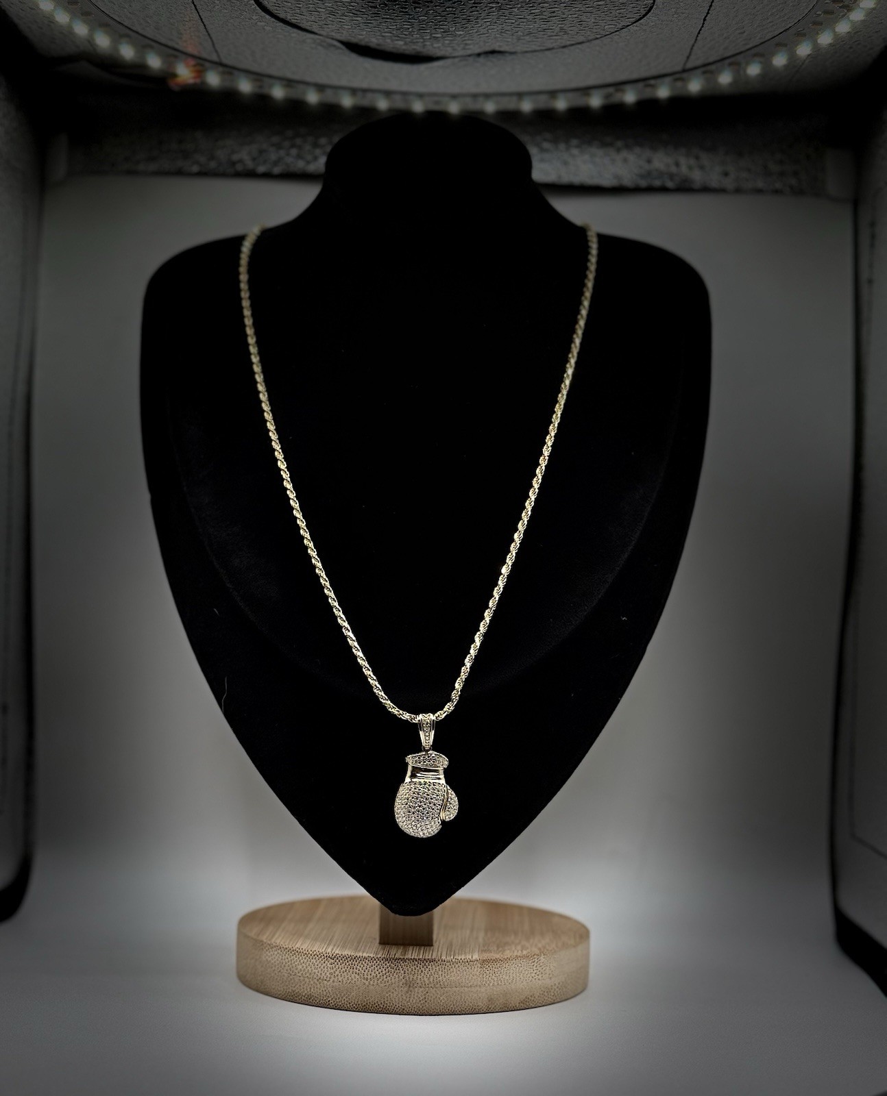 22” 925 Sterling Silver Vermeil Rope Chain w/ Moissnaite Boxing Glove 2.5mm