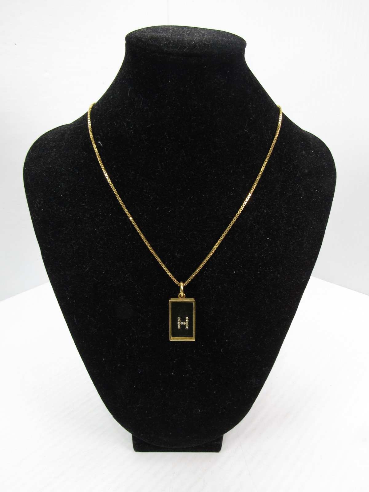 Unoaerre 18K Yellow Gold Necklace and Letter H Pendant **ACID TESTED**