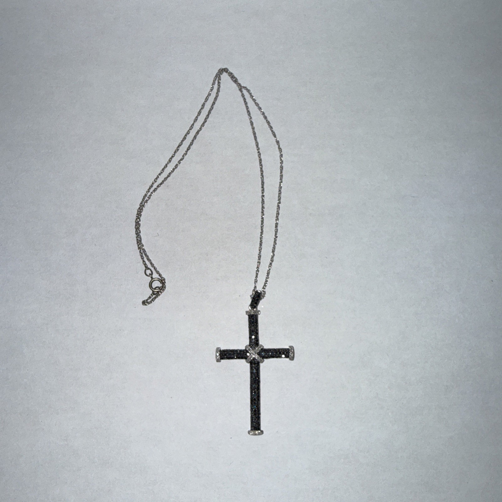 925 Sterling Silver Black & White Diamond Cross Pendant w 925 Chain