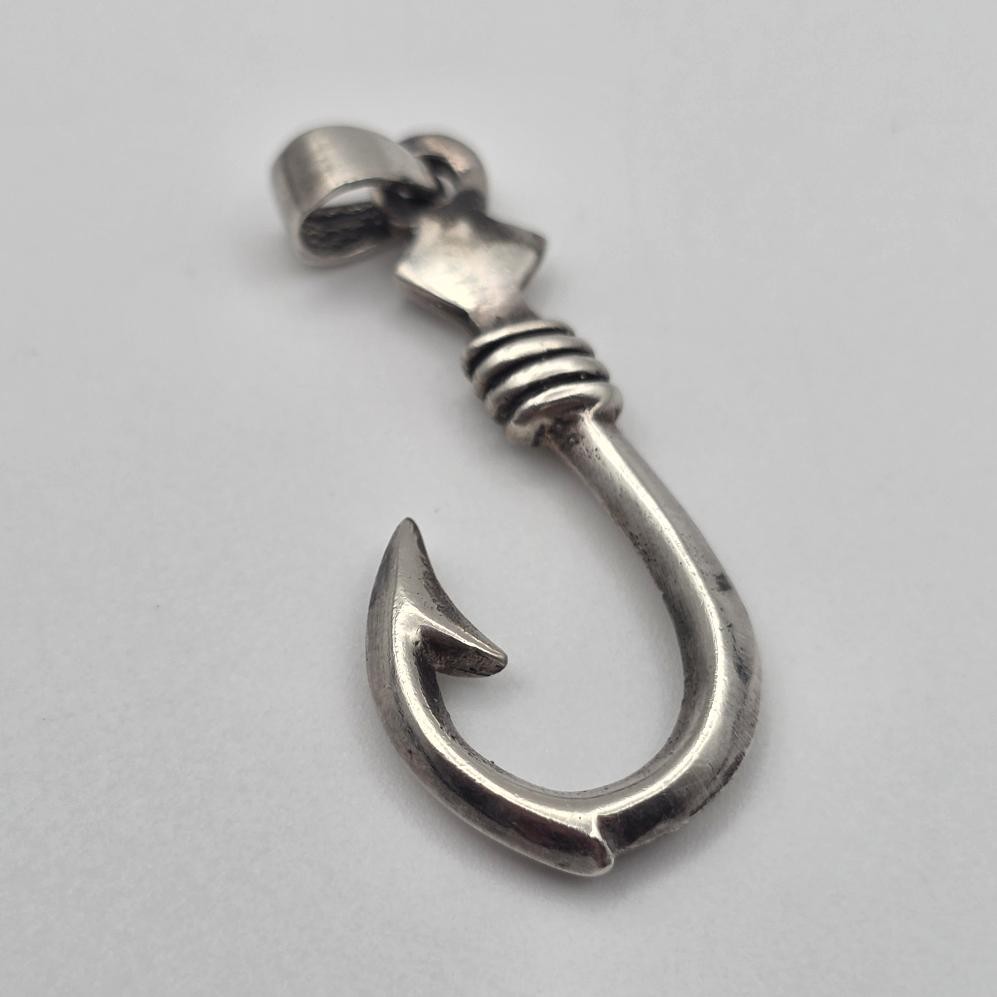 925 Sterling Silver Nautical Fish Hook Line Bait Fishing Fisherman’s Pendant