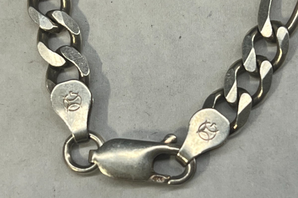 May Co Frank T Sterling Silver Figaro Chain Necklace 23″ Length 25.6 grams Italy