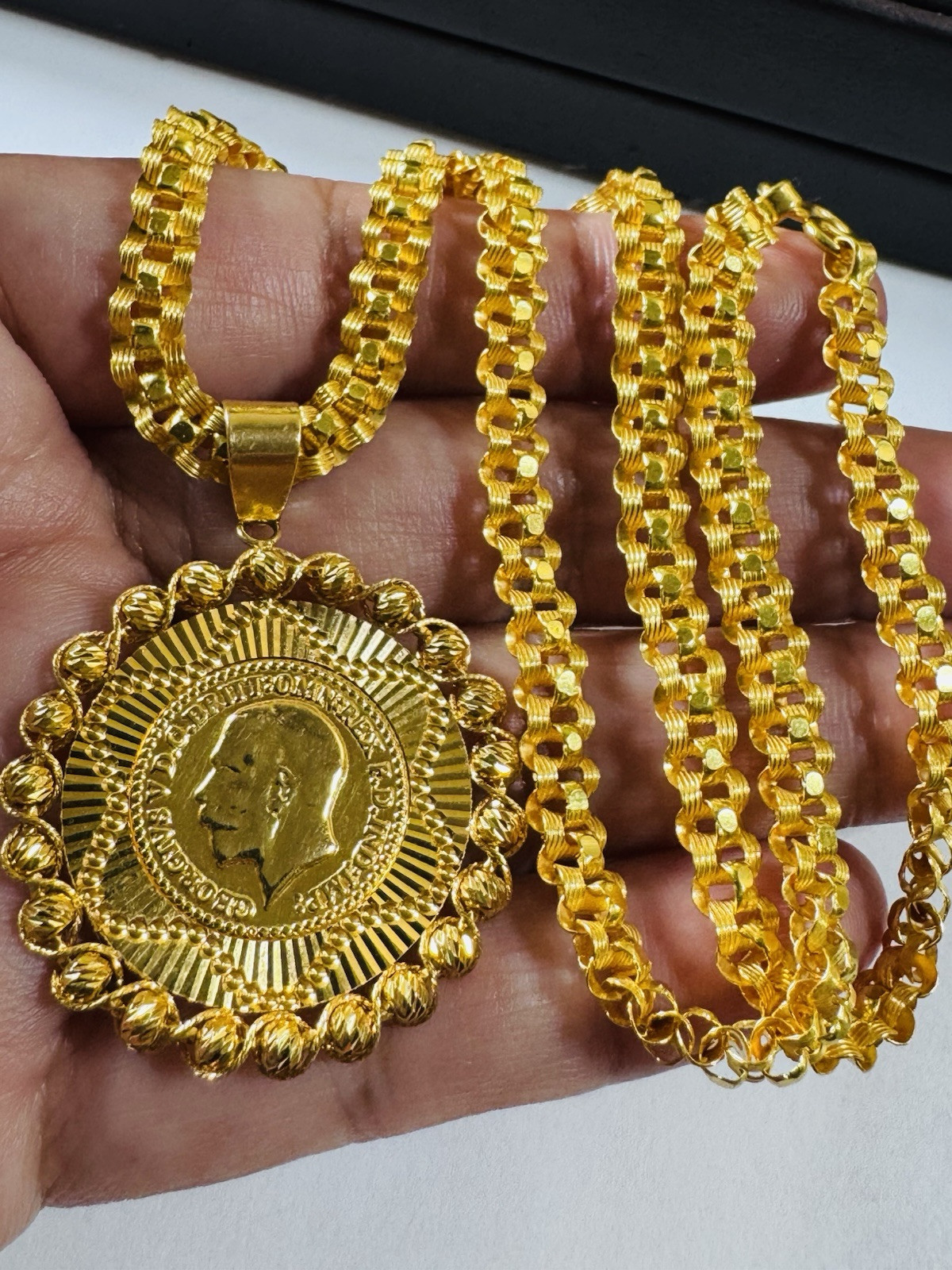 Solid Pure Genuine 22K 916 Dubai Gold Rare Coin Necklace 17.5/18 Inch 6mm 25.14g