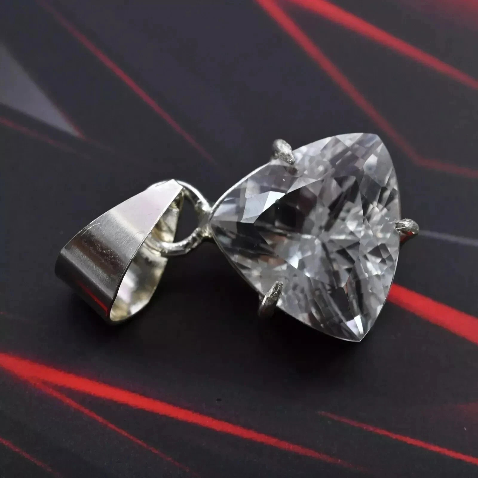 Natural Trillion Cut 31.95 Ct White Sapphire Solid Silver Pendant Loose Gemstone