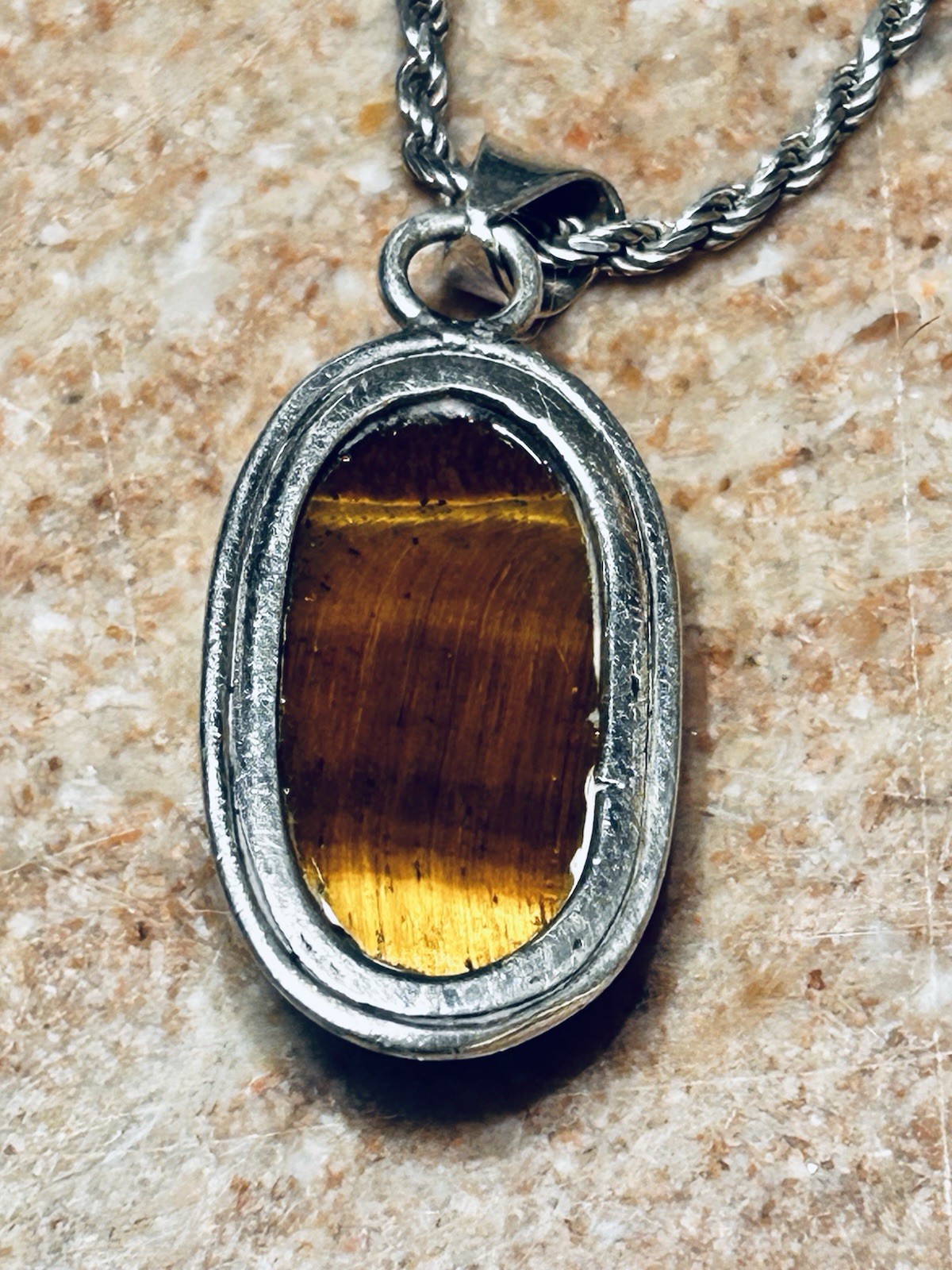 Large Oval Tigers Eye Pendant Necklace On Thick Sterling Rope Chain 19.62 Gr