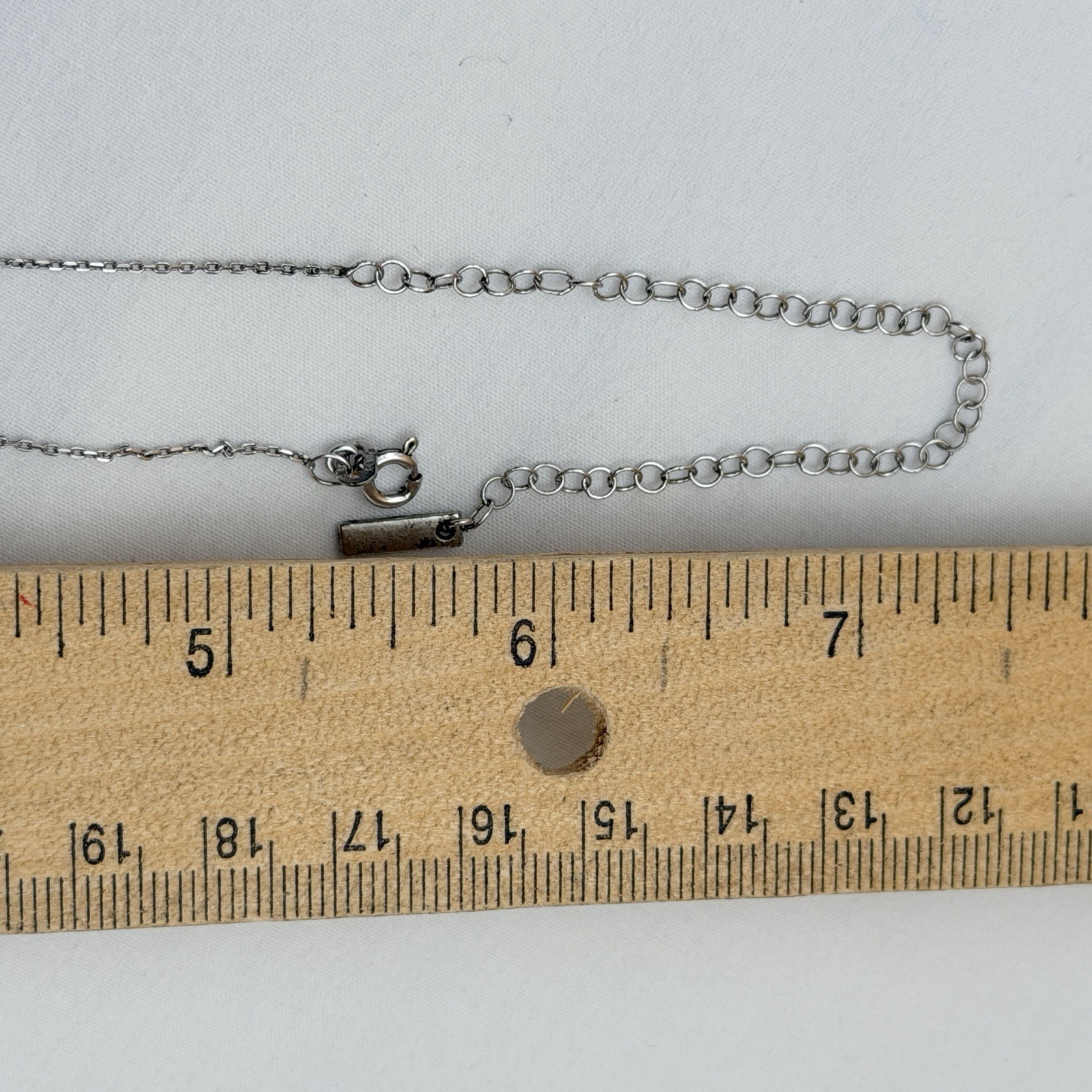N-TR-925 Sterling Necklace 15.5″ Y-Drop Rock-Crystal Starburst Pendant Feminine