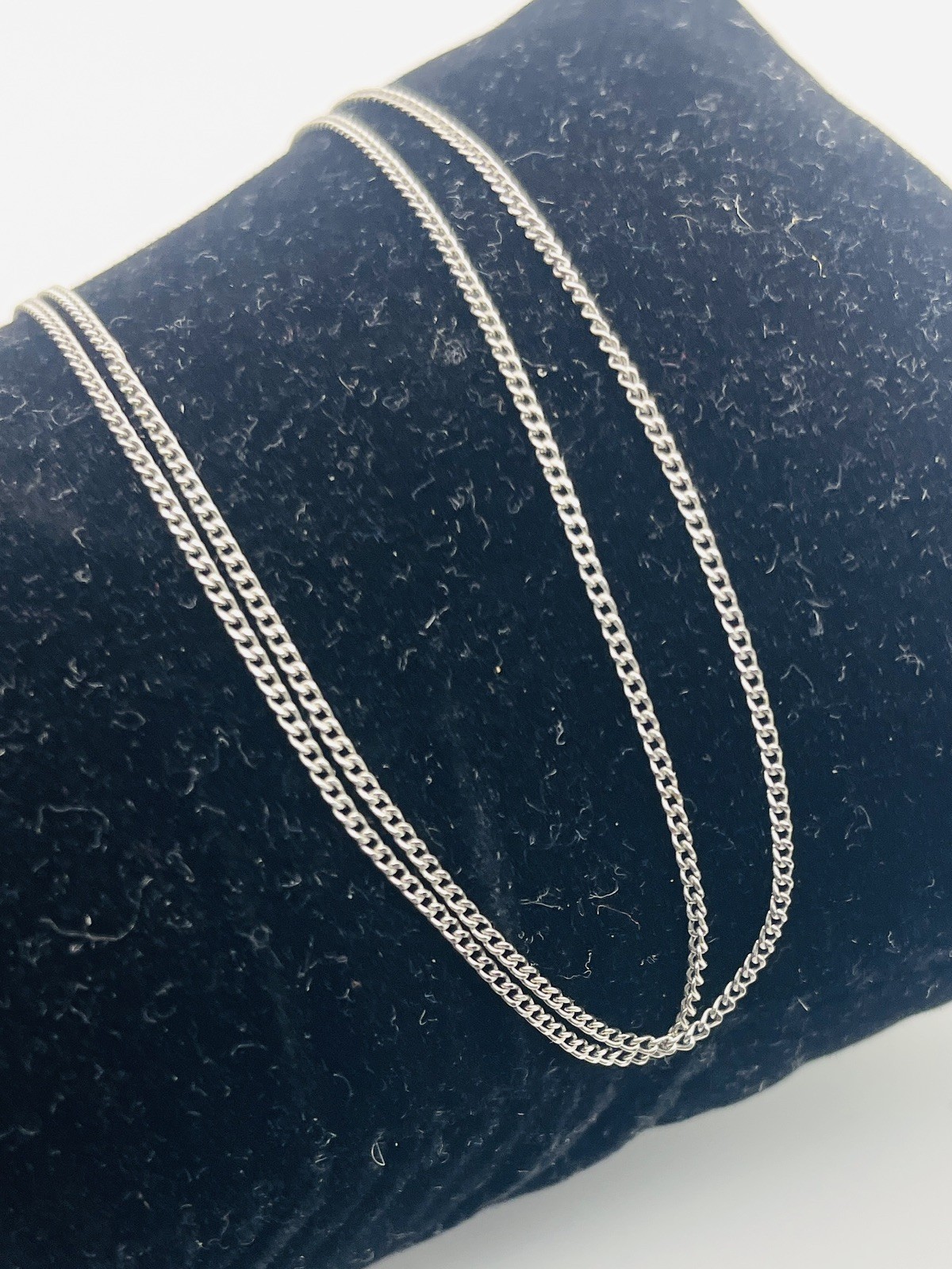 Pt850 Solid Platinum Thin 2-Sided Curb Link Chain Necklace