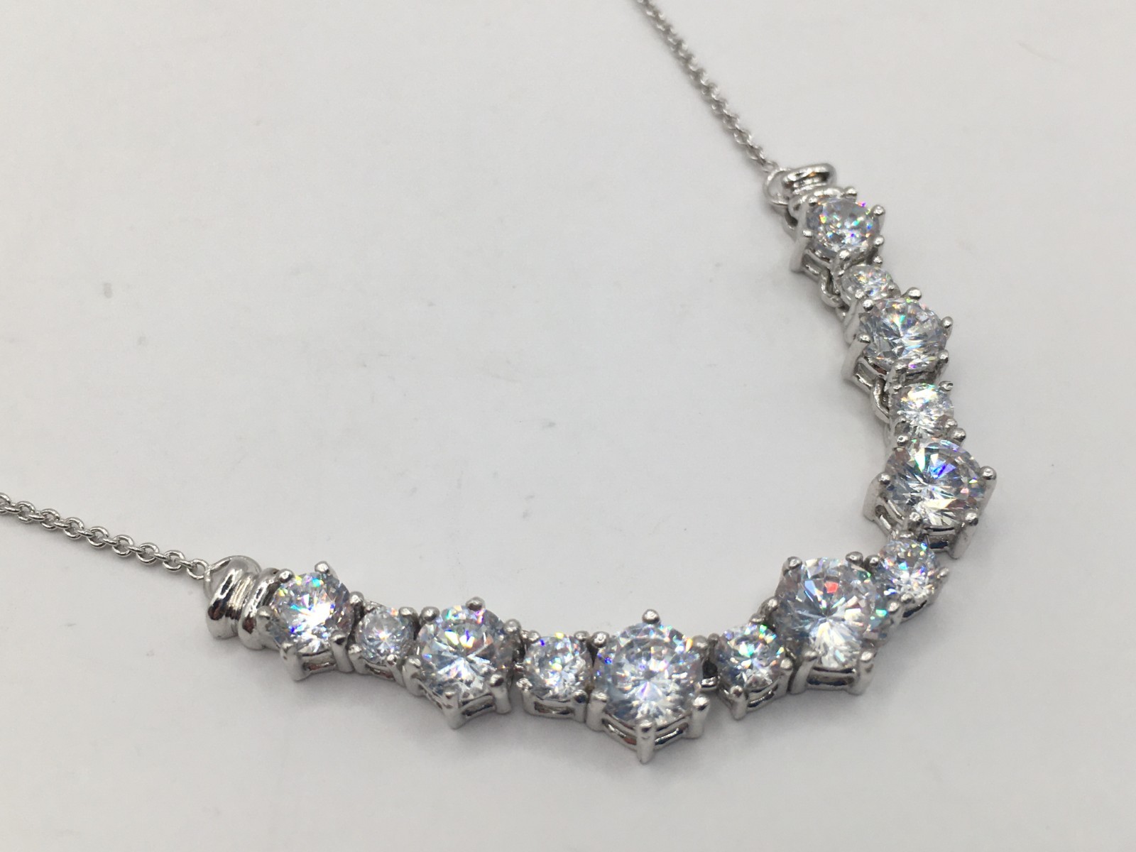 FAS .925 Sterling Silver Brilliant Crystal Glass Tennis Necklace 18.25″ Chain
