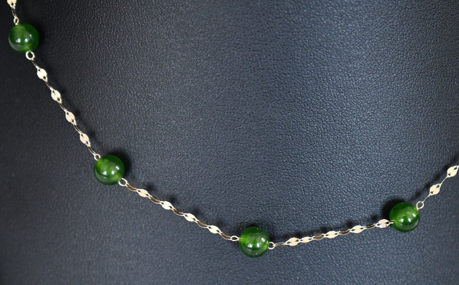 🆕14K YELLOW GOLD and Peridot Beaded Necklace 19in