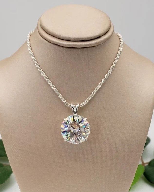 RARE 7.30 Ct Certified Treated White Diamond Solitaire Pendant in 925 Silver