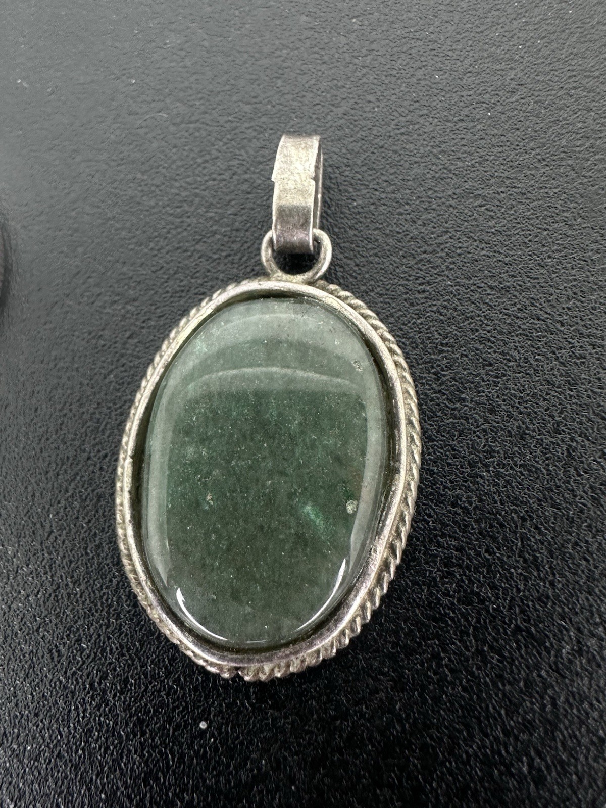 Sterling Silver Stone Pendant Unknown Stone Green