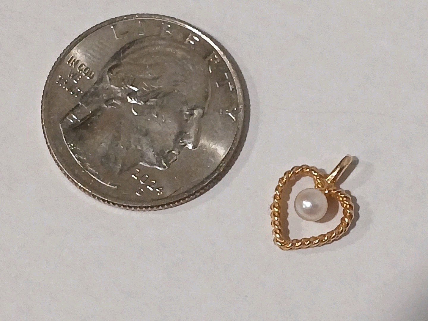 14K Yellow Gold Rope Heart & Pearl Pendant