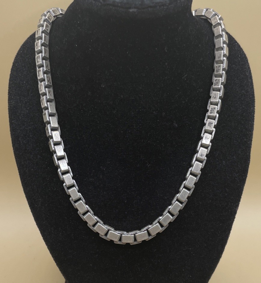 Heavy Thick Box Link Sterling Silver Chain 22in (70.2g)