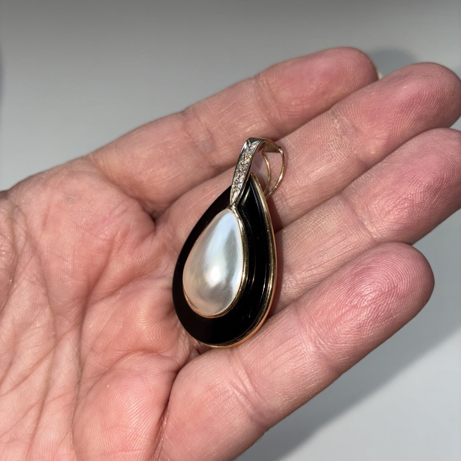 14 K Pearl Onyx Diamond Tear Drop (Enhancer)