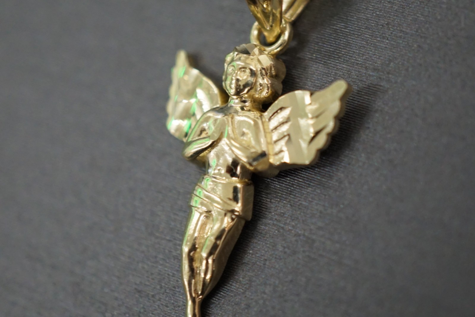 Real 10K Solid Yellow Gold Diamond Cut 1″ Praying Angel Charm Pendant.