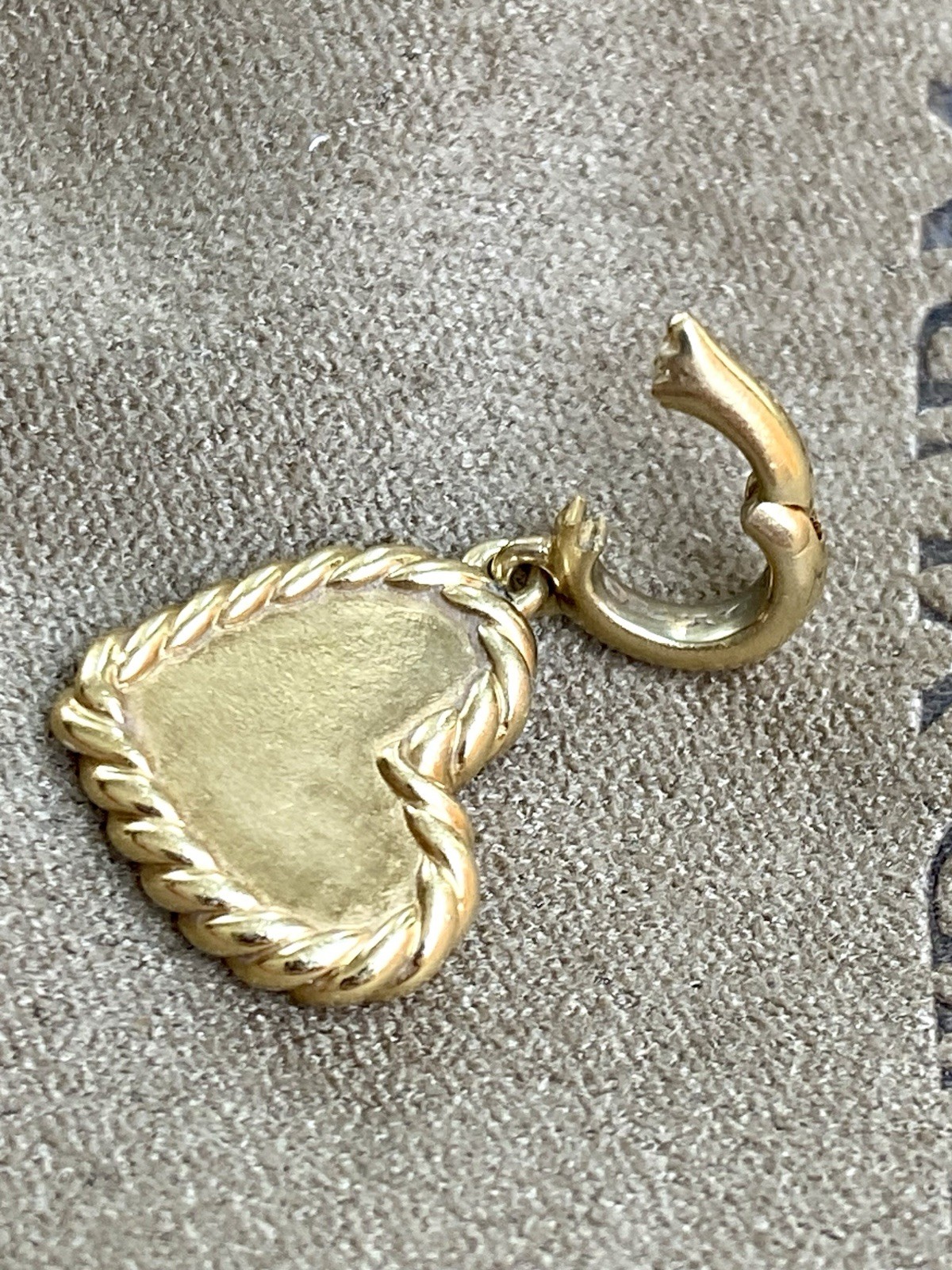 David Yurman 18K Yellow Gold Diamond Heart Amulet Charm Pendant 11mm $1450+ Exc