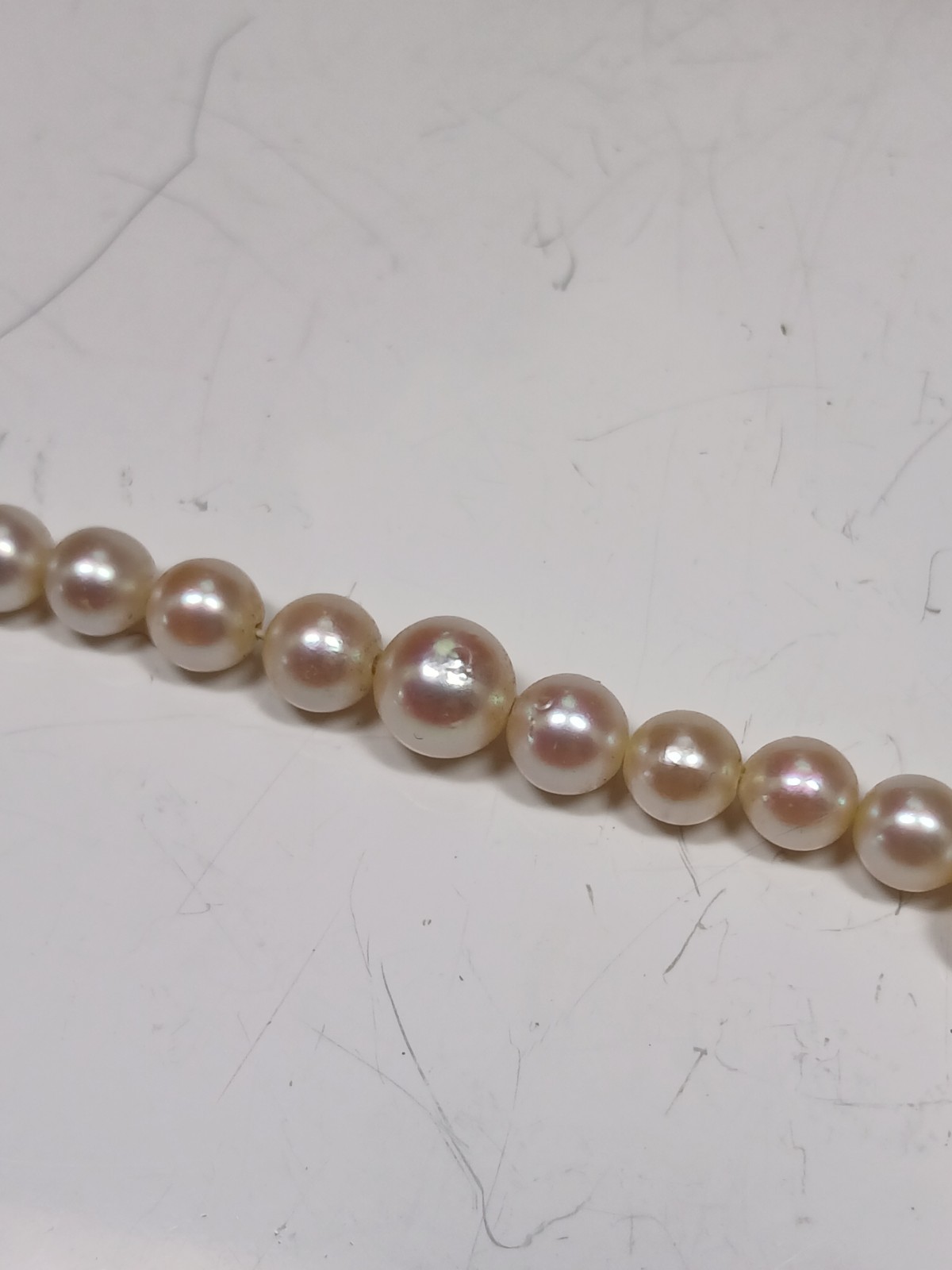 Vintage Silver Clasp Real Akoya *High Quality* Pearls Graduated 17.5″ Necklace