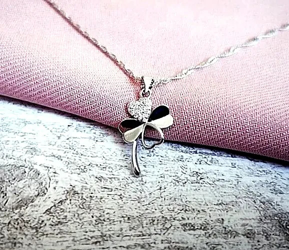 2Ct Round Lab Created Diamond Flower Womens Pendant 14K White Gold Plated Silver