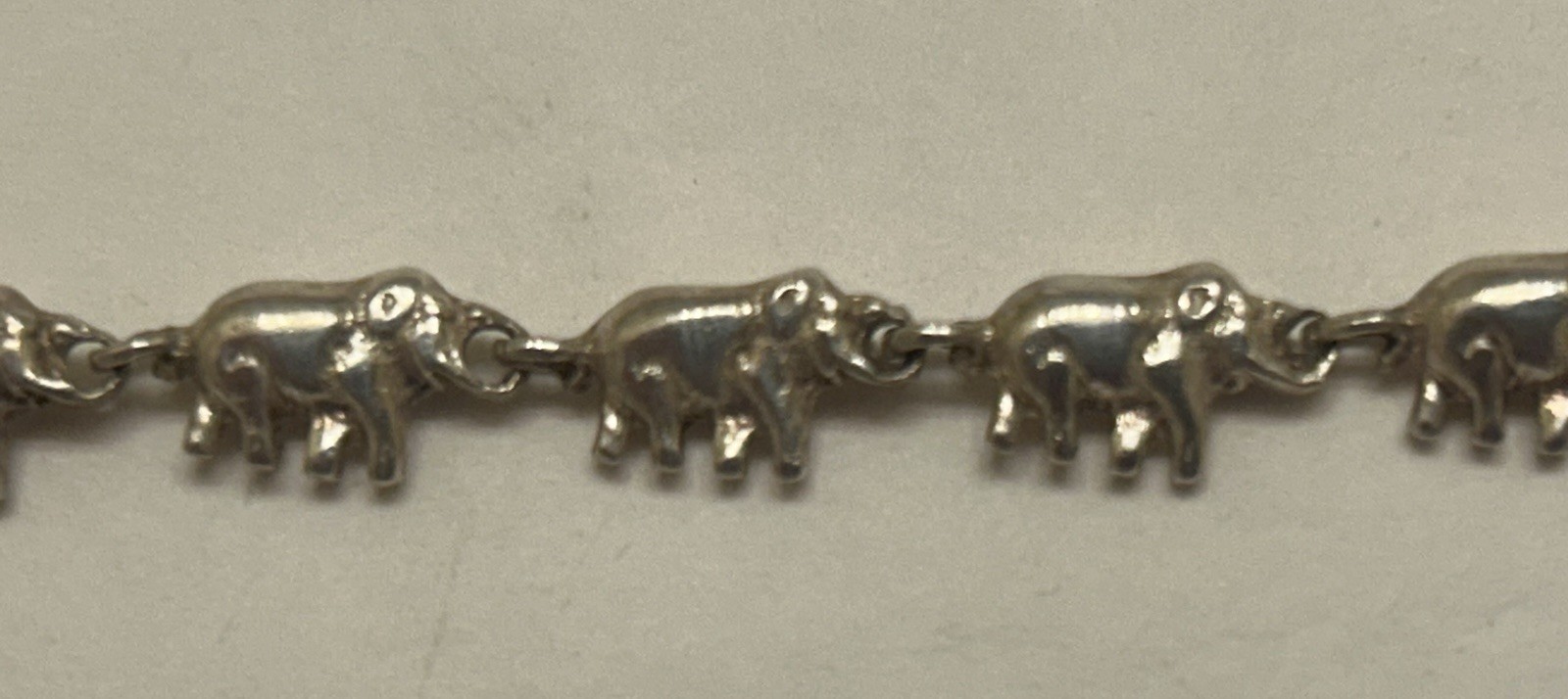 925 Sterling Continuous Pattern Elephants 18” Necklace, 35.5g
