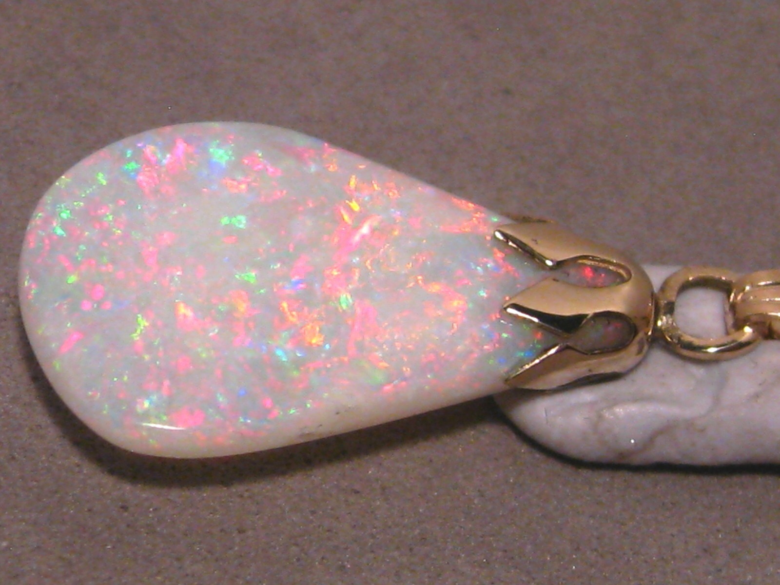 3.5 ct. Shell Opal Pendant – Solid Australian Gem Opal – 14k Yellow Gold