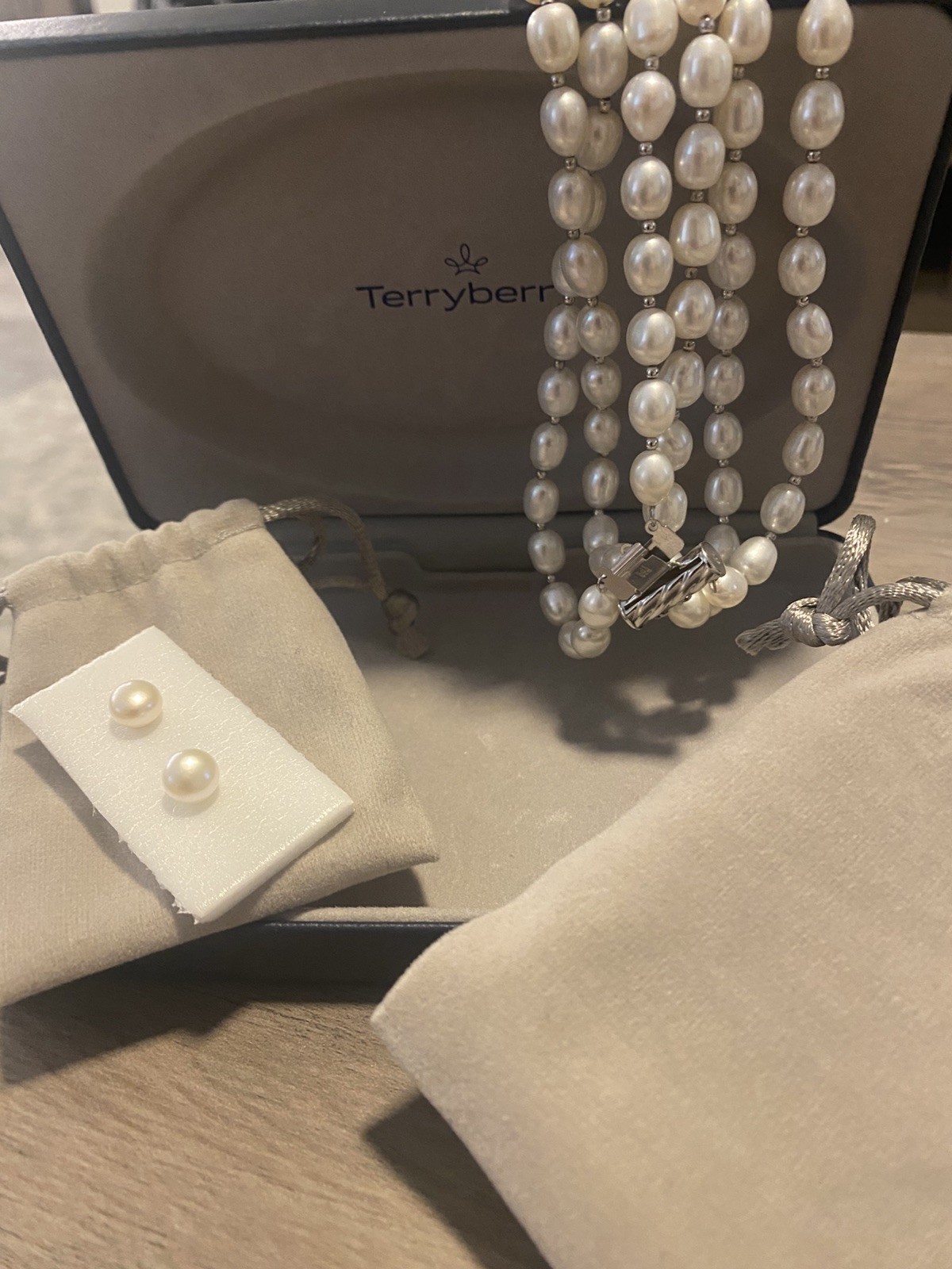 Vintage Imperial Pearl Syndicate 3 Strand Baroque Necklace Earring Set 14k 925.