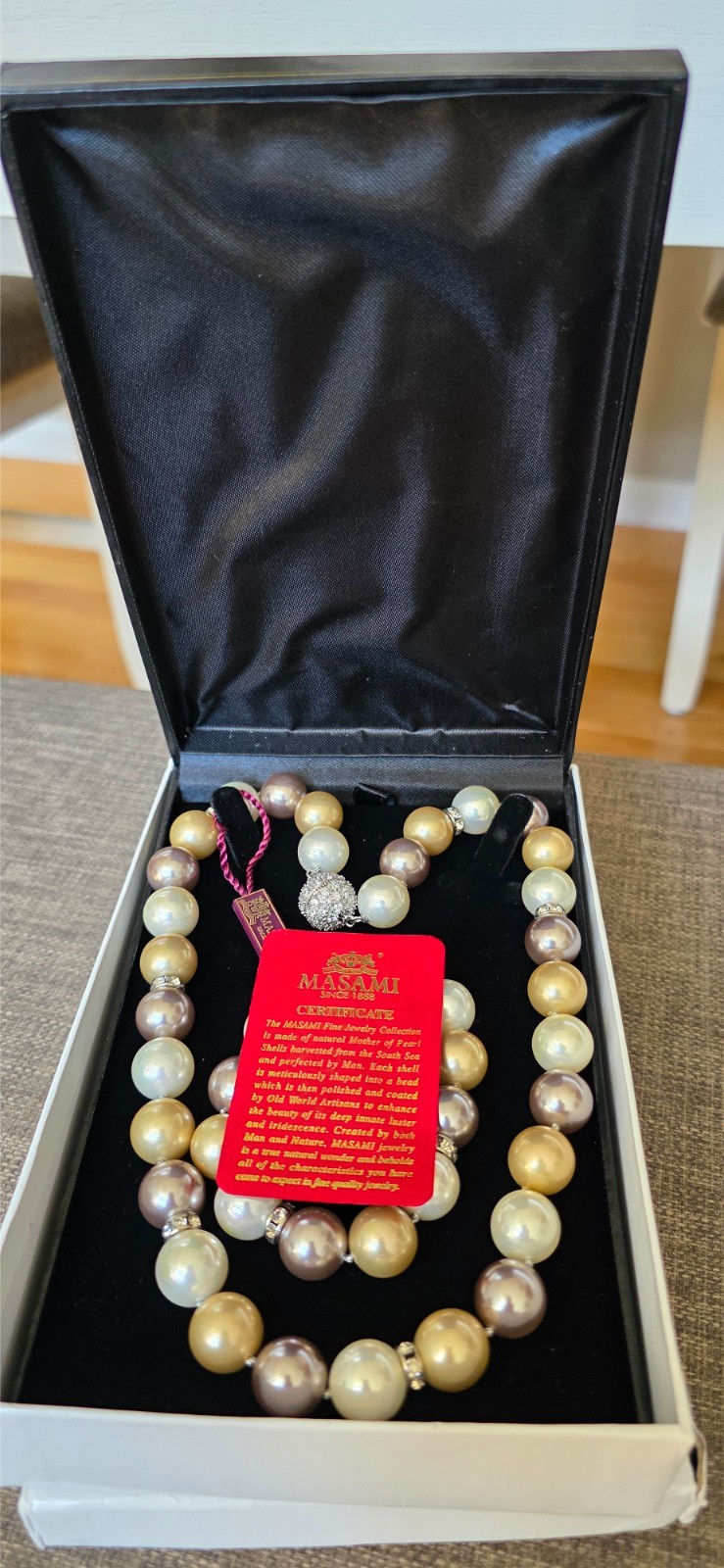 Masami Mother of Pearl Grey, Peach, White,(NECKLACE-BRACELET-EARRINGS) IN CASE