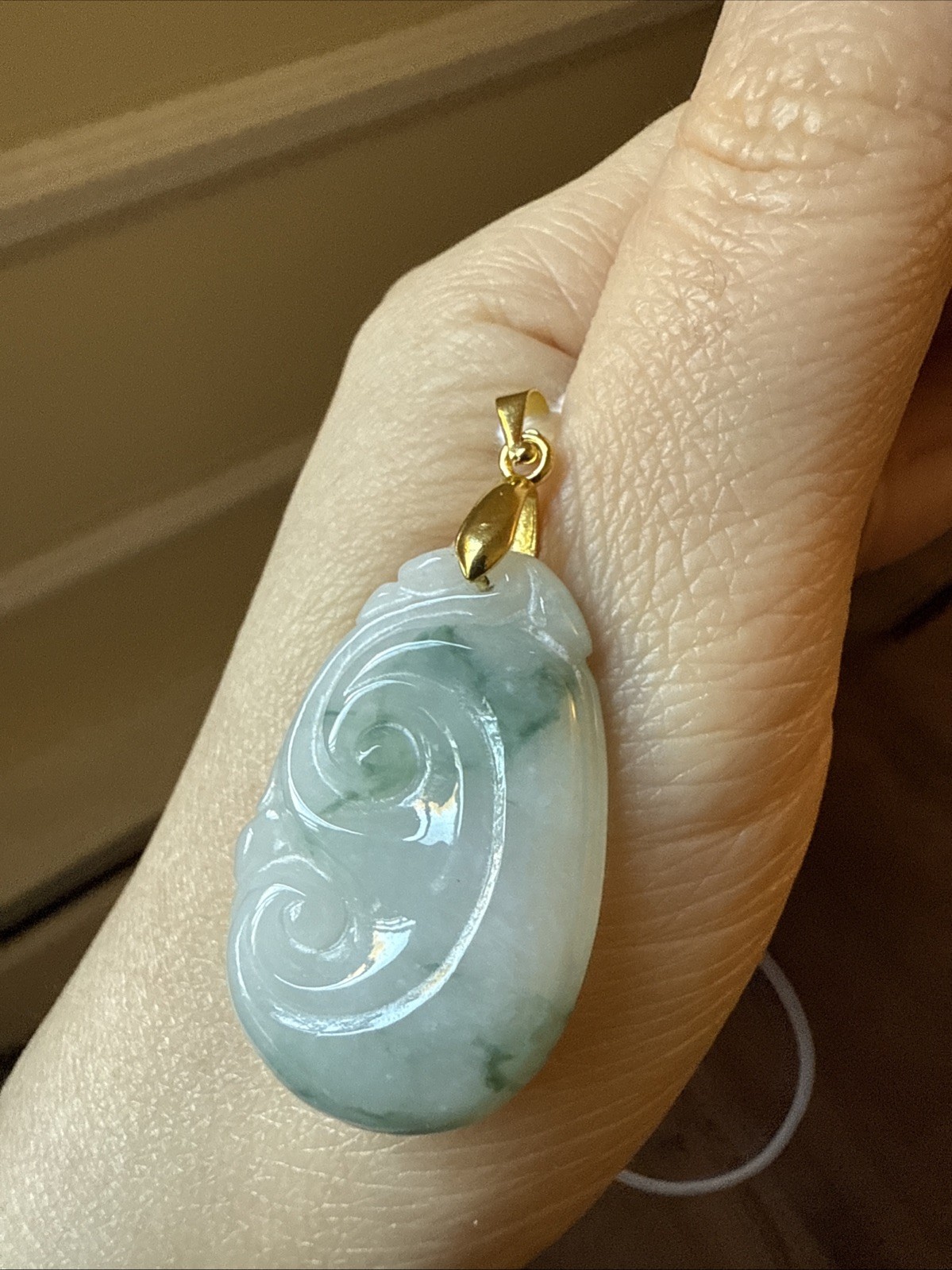 翡翠A貨 untreated Burma Myanmar Grade A Jadeite Jade 老坑水润肉质细腻飘兰花 Certified