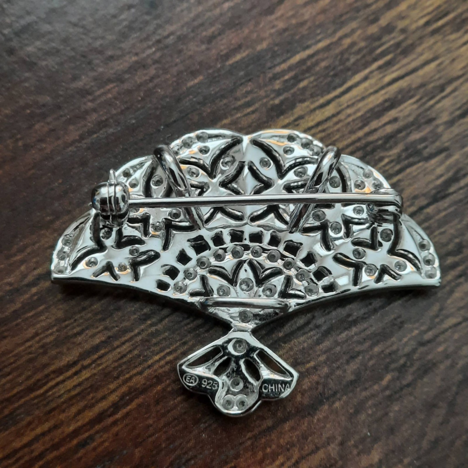 Sterling Silver Diamond Chip Fan Brooch Pin Necklace