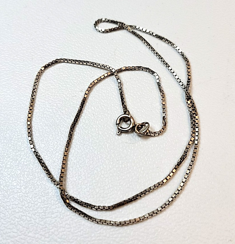 925 Italy Sterling Silver 18in Box Style Chain Spring Ring Clasp