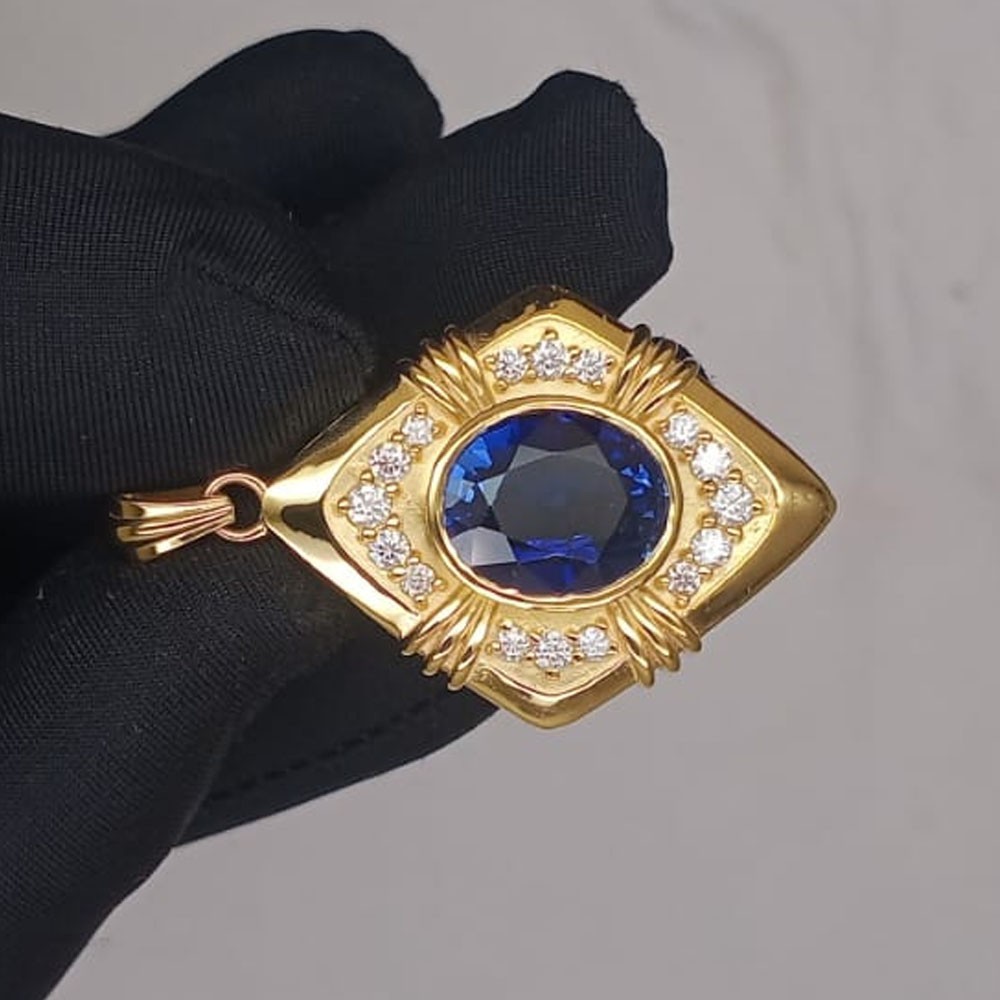 6.00ct Oval Natural Blue Sapphire Diamond Solid 14K Yellow Gold Pendant No Chain