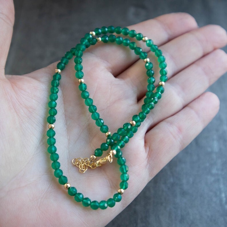 Beautiful Green Onyx Faceted Round 2-3MM Gemstone Beaded 18″ Handmade Necklace