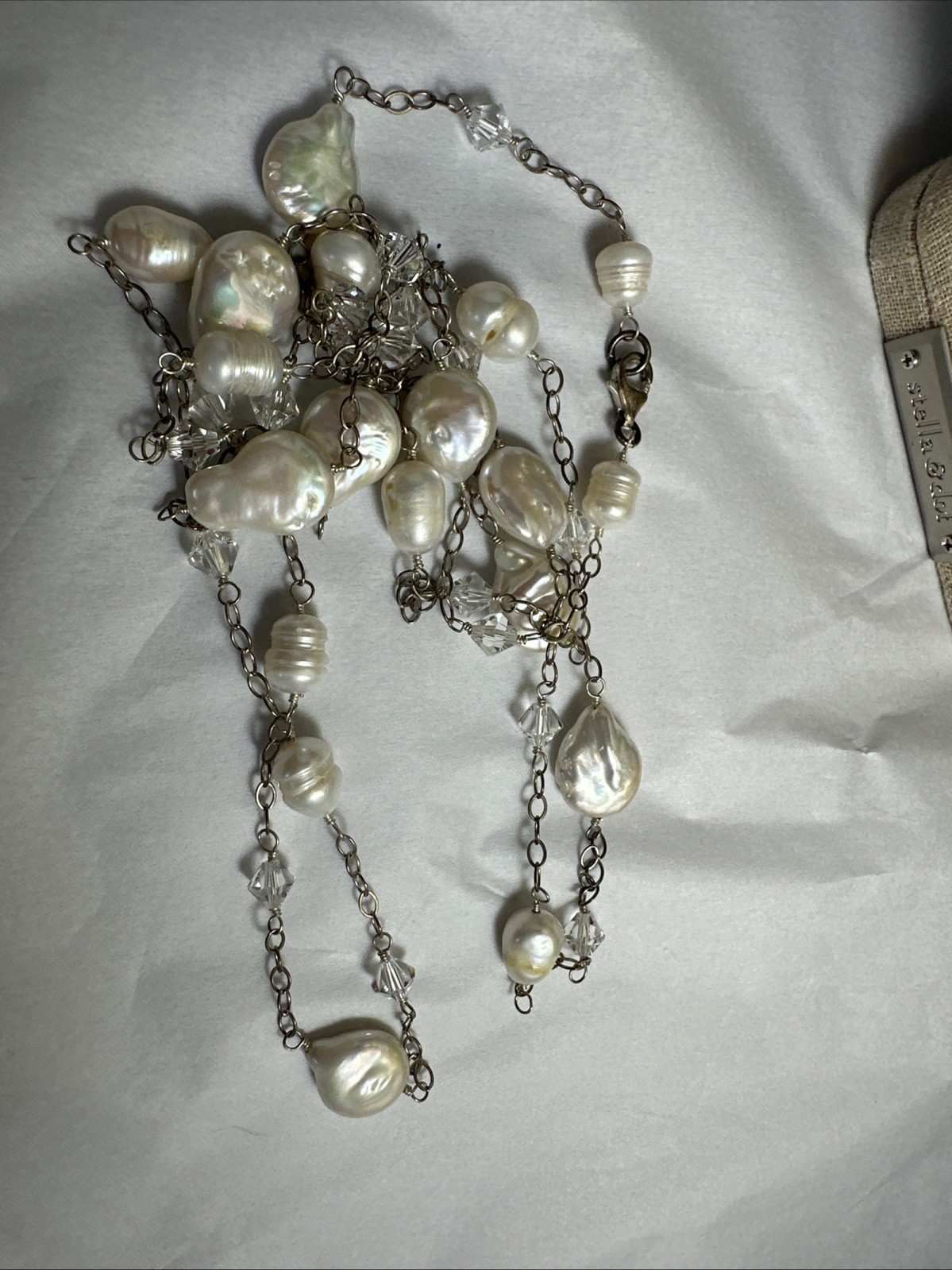 36 in.² silver pearl necklace