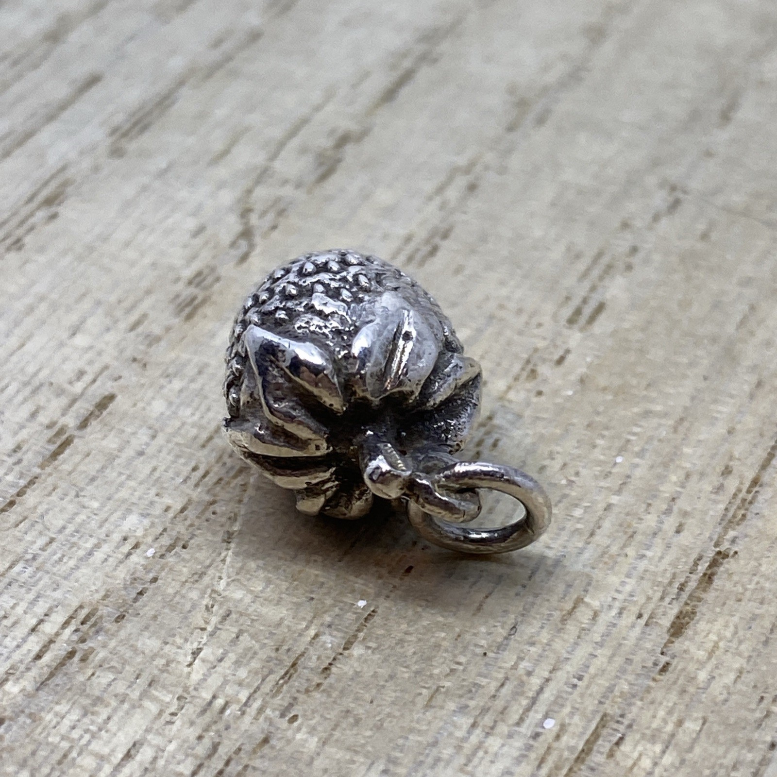 Retired James Avery SOLID Heavy Strawberry 3-D, More than 8.5 Grams RARE Piece!