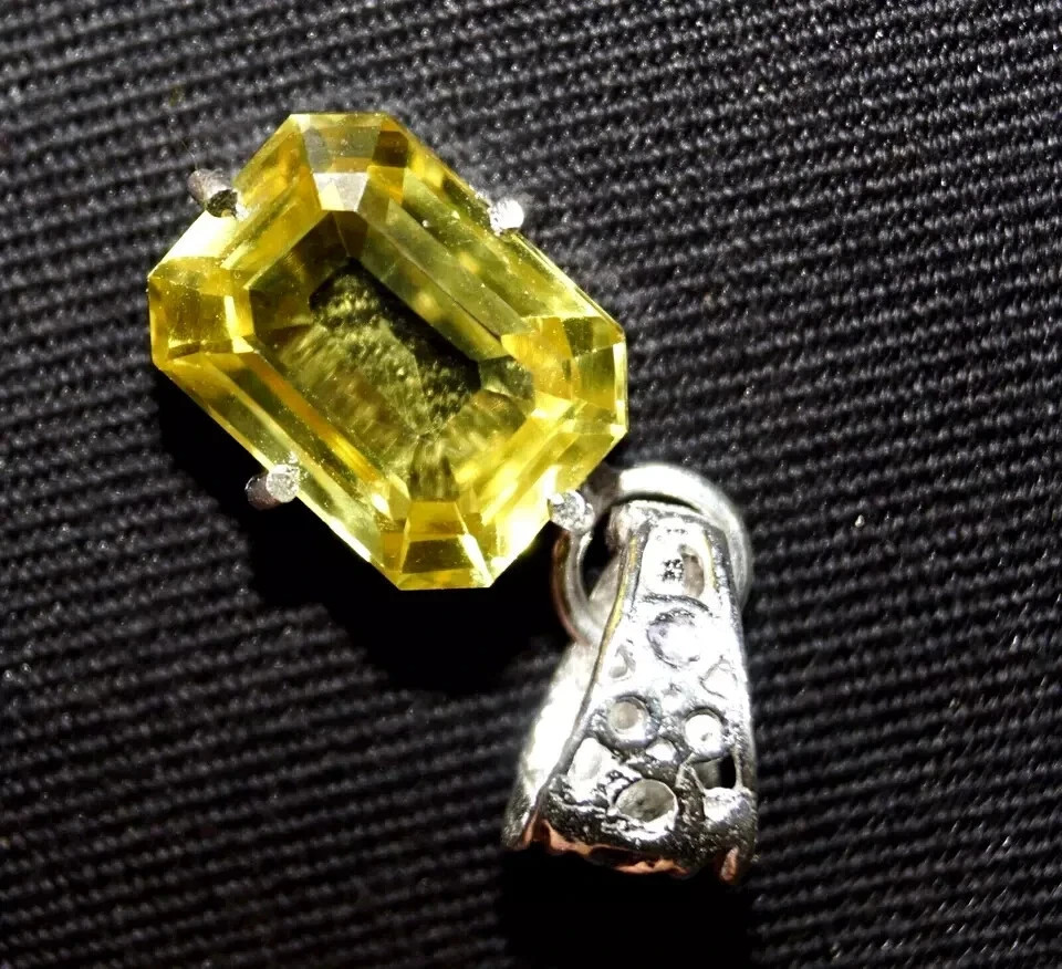 22 Ct Natural Yellow Sapphire Emerald Cut 925 Solid Silver Pendant Gemstone