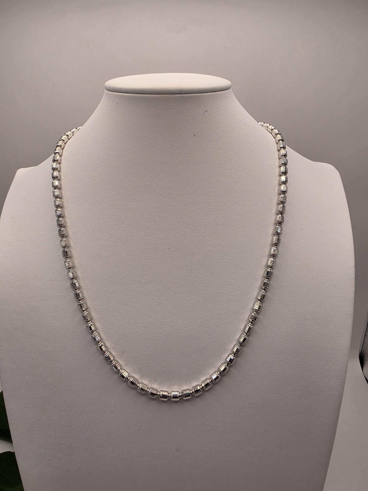 Sterling Silver Diamond Cut Drum Bead Chain Necklace — 4.8mm 22 Inch 925