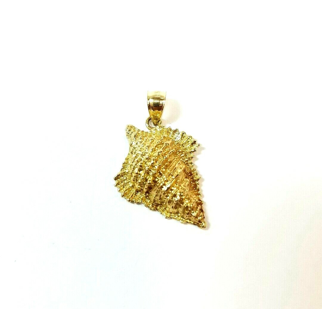 14K YELLOW GOLD CONCH SEA SHELL CHARM 3.4 GRAMS
