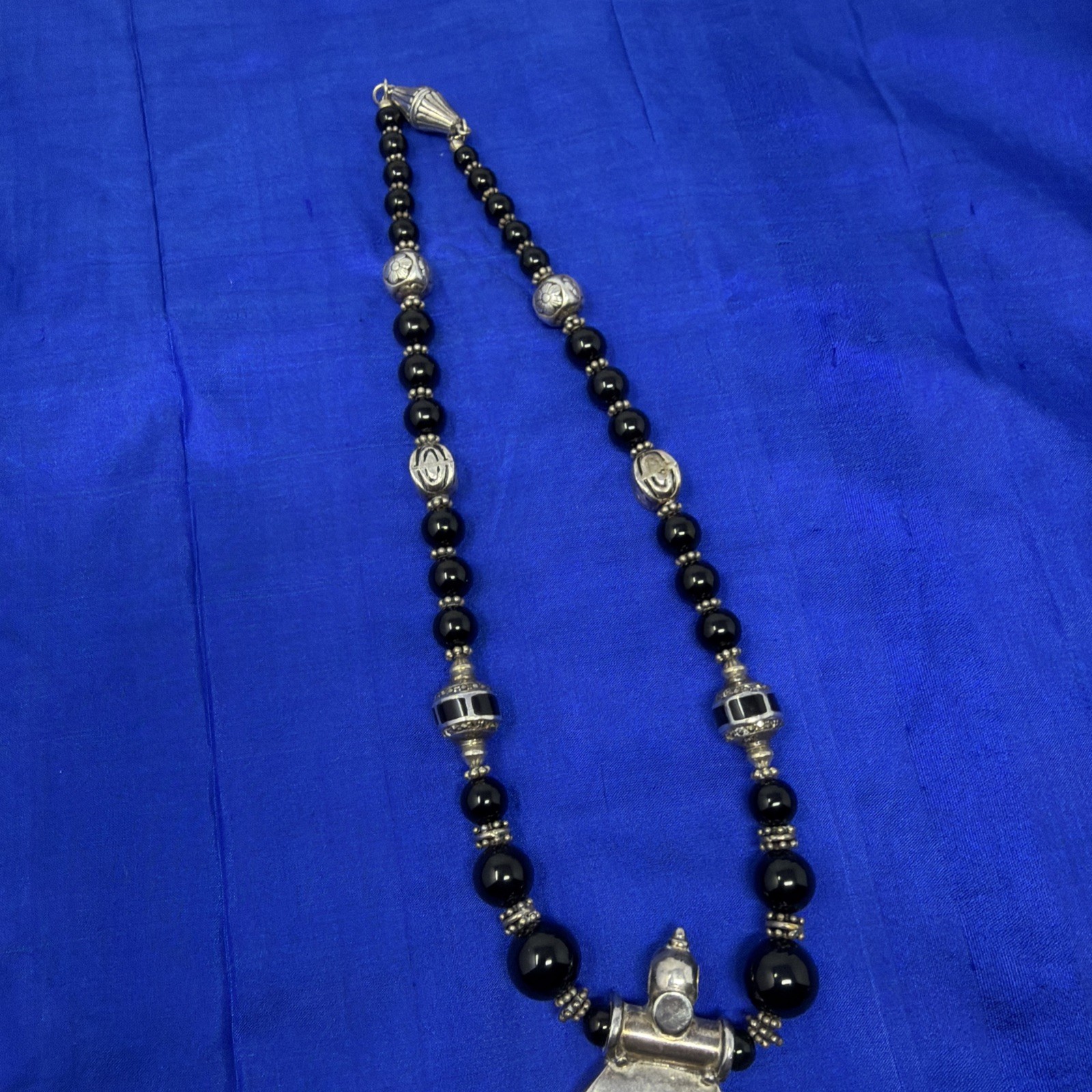 Sterling Silver 925 Black Onyx Beaded Bali Bead Necklace Large Pendant 17” 82.3g