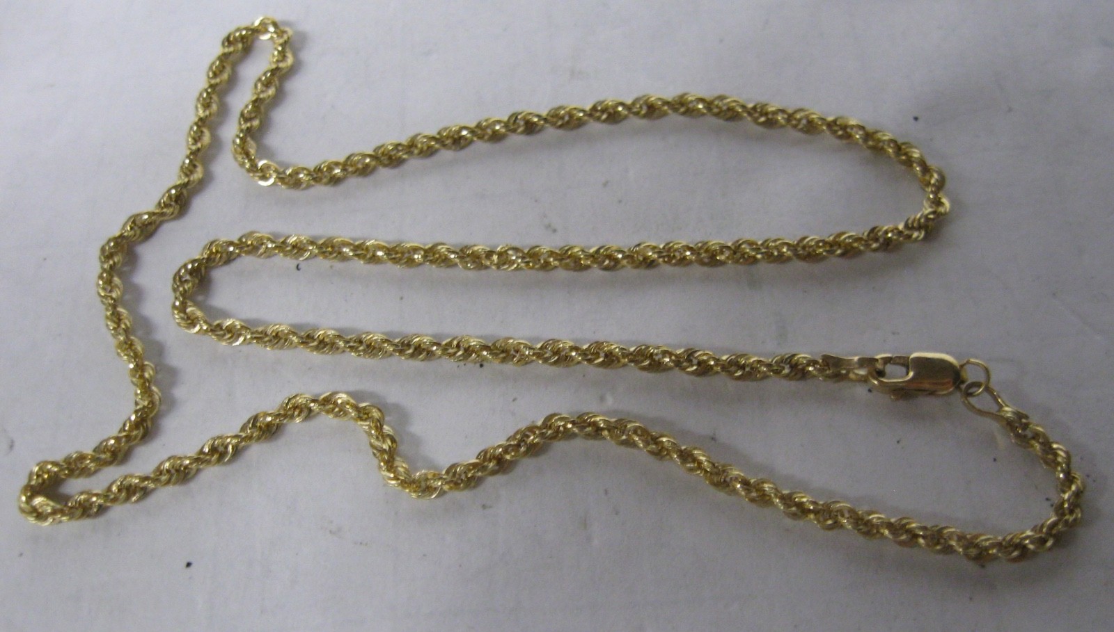 14K SOLID GOLD 16″ HOLLOW 2.3mm ROPE NECKLACE CHAIN 2.7 GRAMS