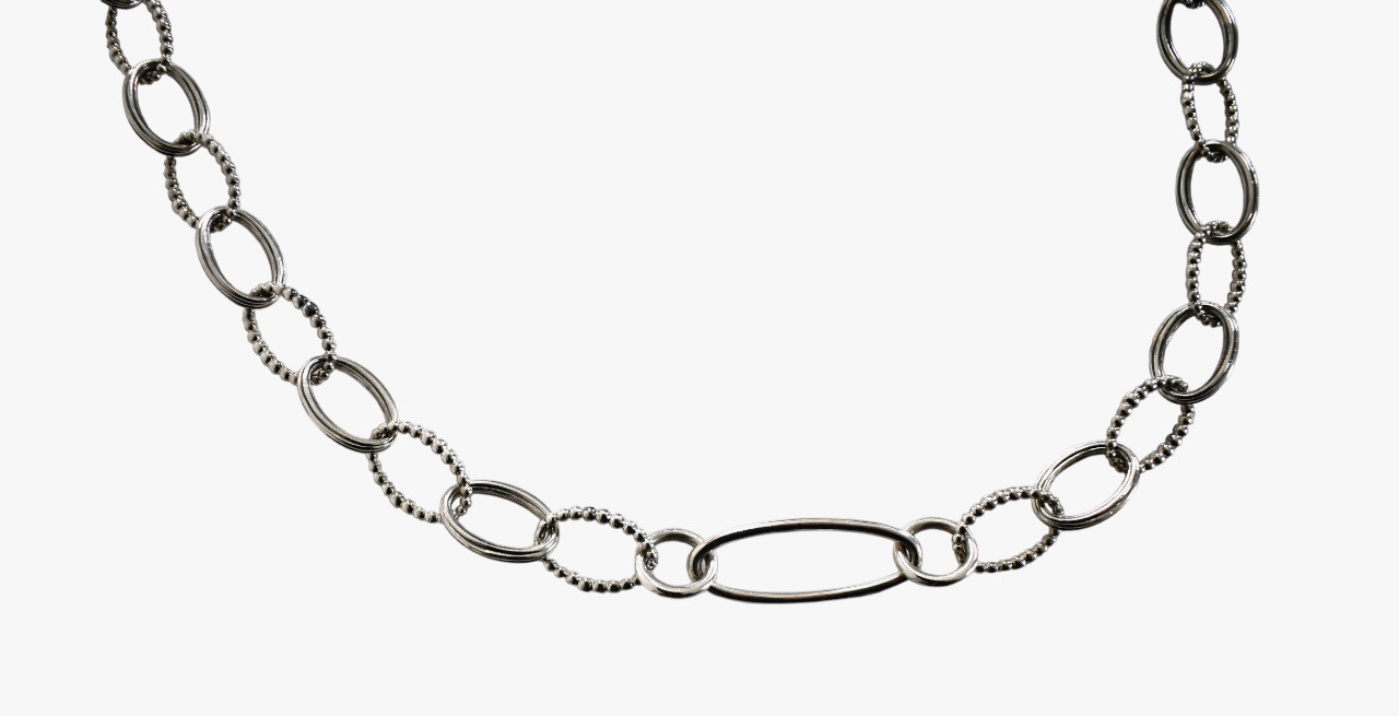 $900 New LAGOS Signature Caviar Sterling Silver Oval Link 34 inches Necklace