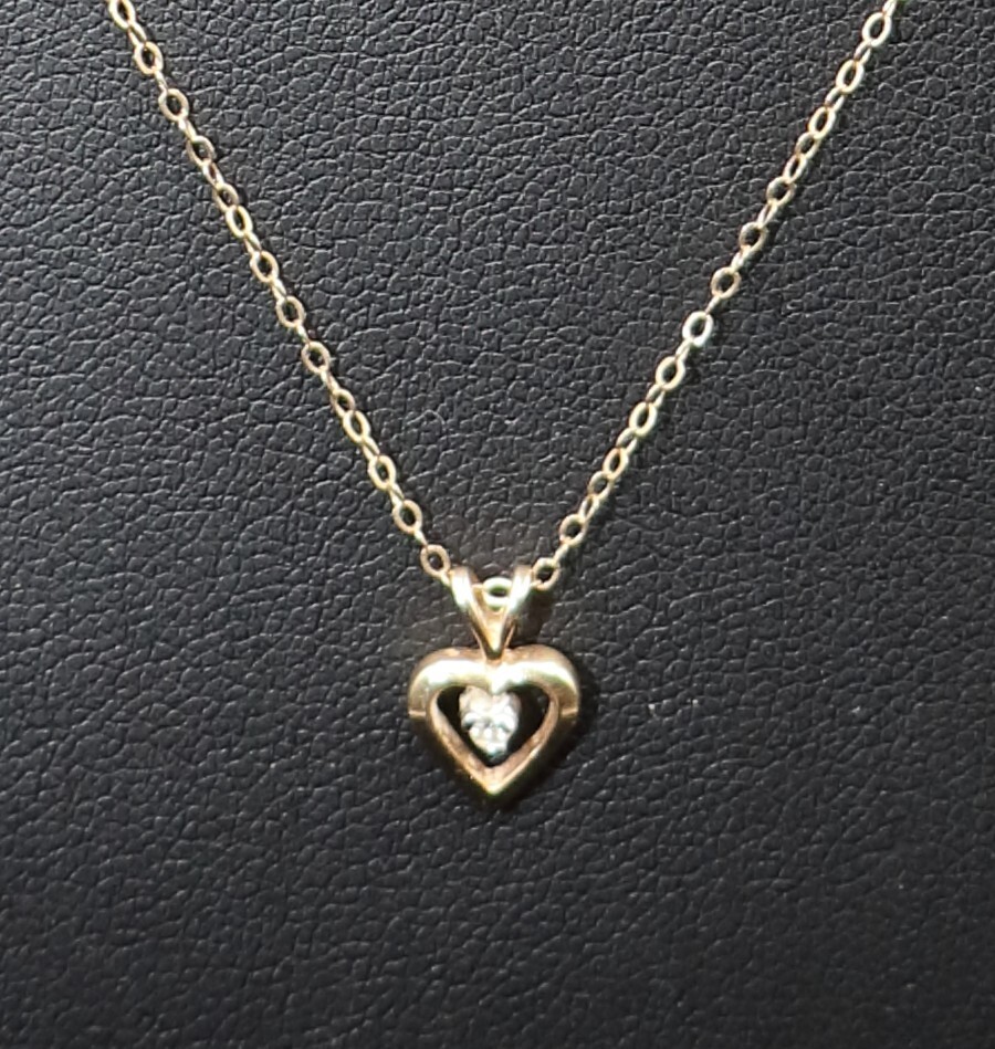 14k Yellow Gold Heart Charm Pendant Necklace 19in with Clear Moissanite 1.34g