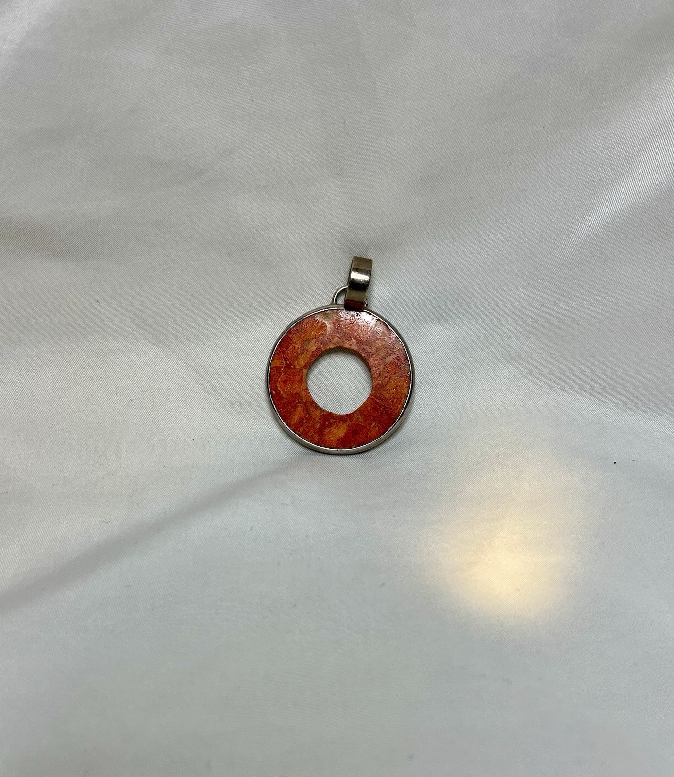 Silpada N1564 Retired Sterling Silver Orange Sponge Coral Disc Pendant 925