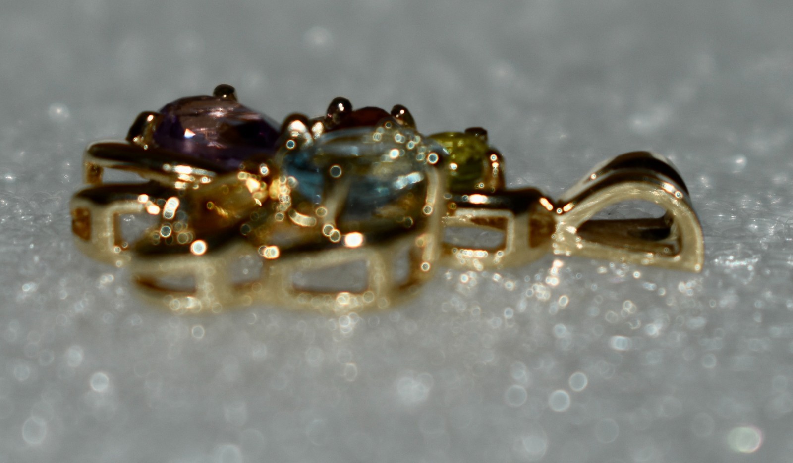 Multi Gemstone 14K Gold Pendant Garnet—Topaz—Citrine—Amethyst—Peridot 3.66 gm