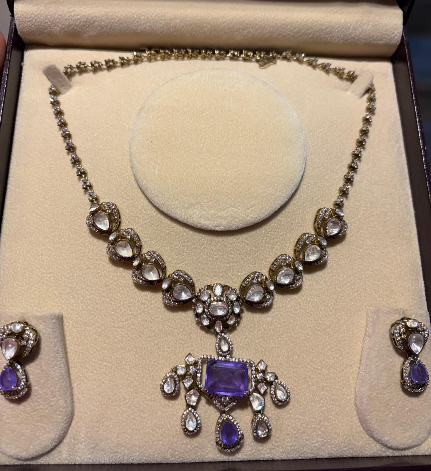 Gold plated Victorian styled 925 silver hall marked necklace set.